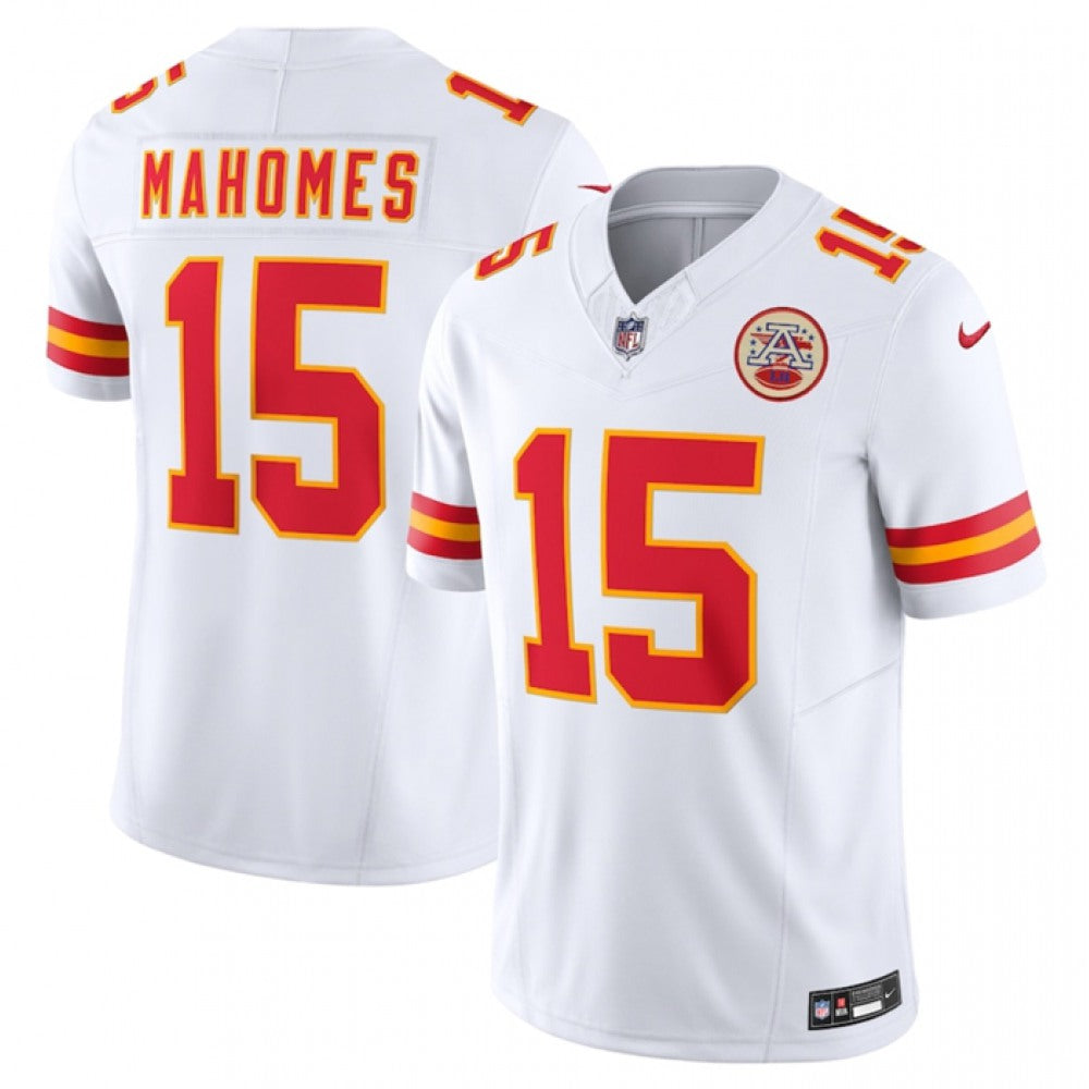 MAHOMES #15